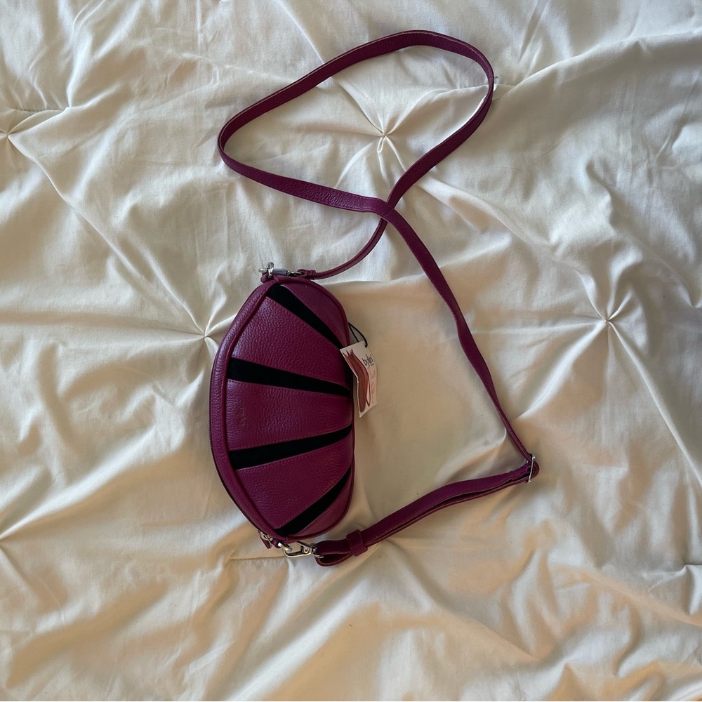 Bylin leather bean shaped purple purse